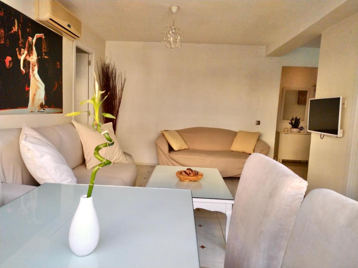 Apartamento Jardin Cerca Del Centro Sevilla Eksteriør billede